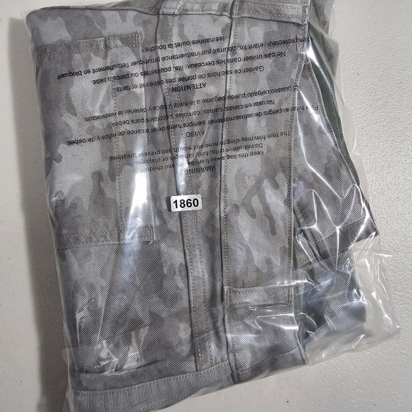 SPANX Stretch Twill Short Stone Wash Camo Women's Size XL - Picture 12 of 12